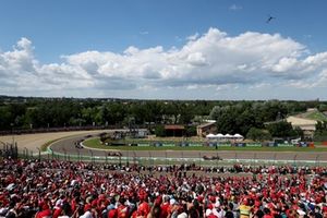 Max Verstappen, Red Bull Racing, Oscar Piastri, McLaren