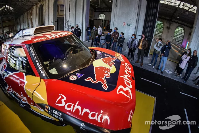 Exposición de coches de Carlos Sainz en Oviedo