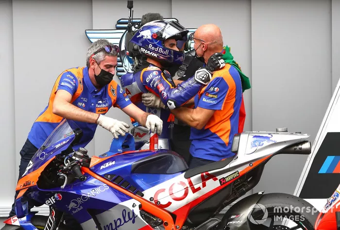 Ganador Miguel Oliveira, Red Bull KTM Tech 3