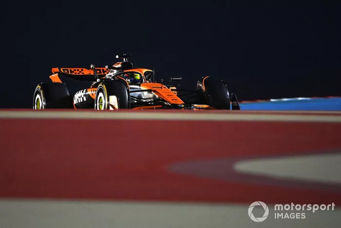 Oscar Piastri, McLaren MCL38