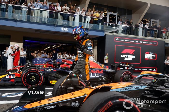 Oscar Piastri, McLaren, en Parc Ferme tras la clasificación