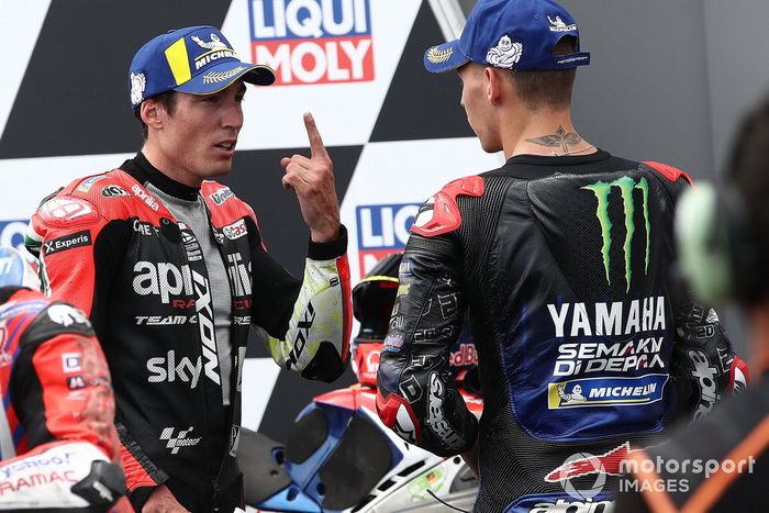 Segundo Fabio Quartararo, Yamaha Factory Racing, tercero Aleix Espargaró, Aprilia Racing Team Gresini 