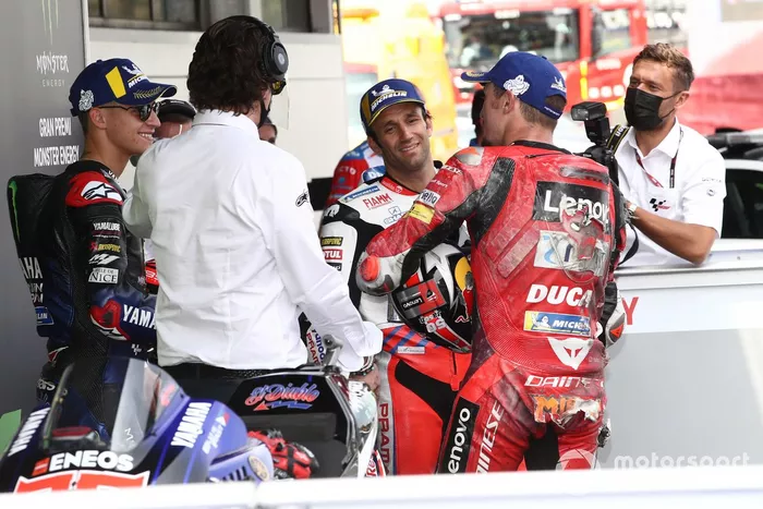Ganador de la pole Fabio Quartararo, Yamaha Factory Racing, segundo Jack Miller, Ducati Team, tercero Johann Zarco, Pramac Racing