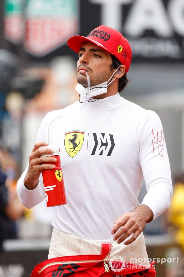 Carlos Sainz Jr., Ferrari