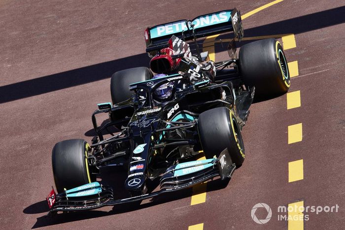 Lewis Hamilton, Mercedes W12