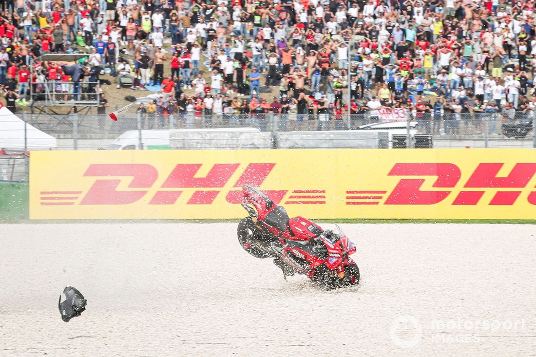 Francesco Bagnaia, acidente da Ducati Team