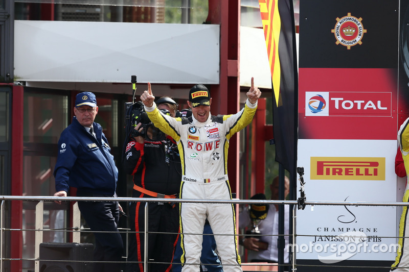 Podium: Sieger #99 Rowe Racing, BMW M6 GT3: Maxime Martin