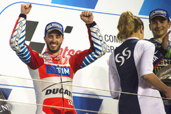 Podio: secondo posto Andrea Dovizioso, Ducati Team