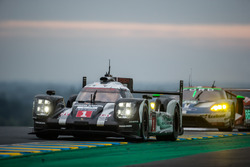#1 Porsche Team, Porsche 919 Hybrid: Timo Bernhard, Mark Webber, Brendon Hartley