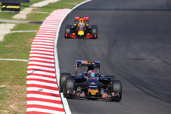 Даниил Квят, Scuderia Toro Rosso STR11