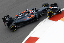 Jenson Button, McLaren MP4-31