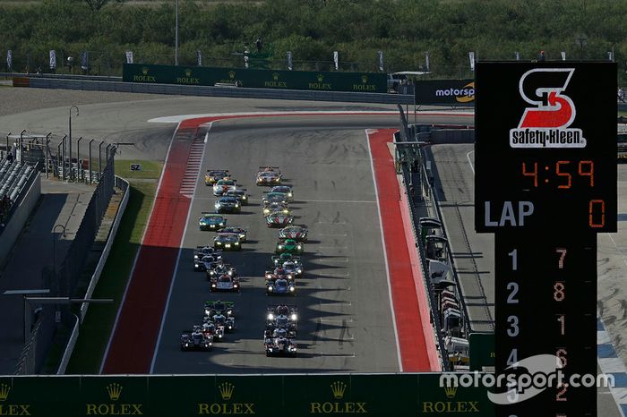 Inicio: #7 Audi Sport Team Joest Audi R18: Marcel Fässler, Andre Lotterer, Benoit Tréluyer líder