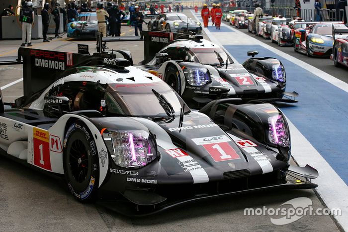 #1 Porsche Team Porsche 919 Hybrid: Timo Bernhard, Mark Webber, Brendon Hartley