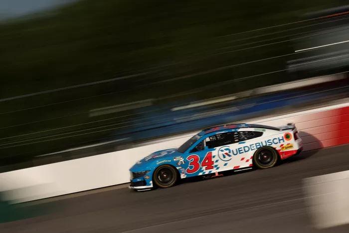 Todd Gilliland, Front Row Motorsports
