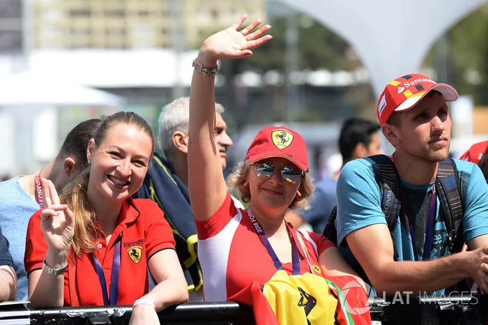 Ferrari fans