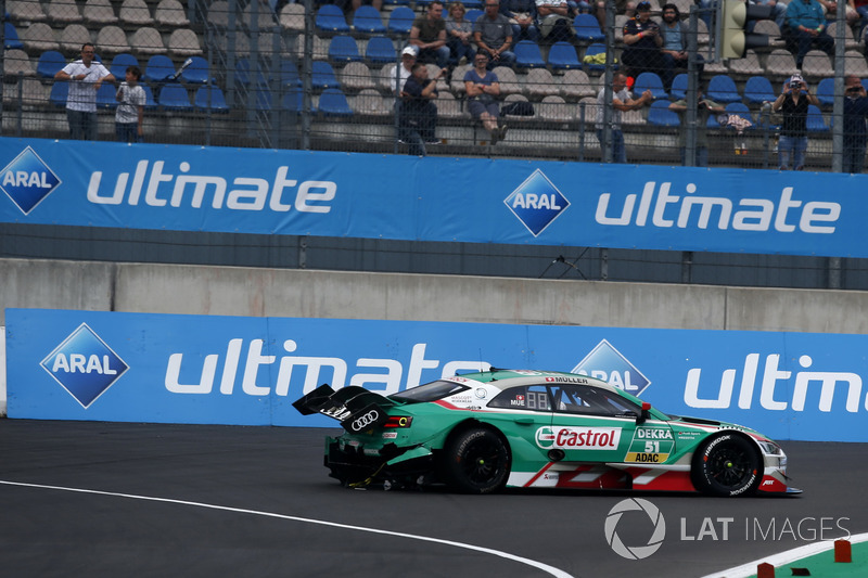 L'auto di Nico Müller, Audi Sport Team Abt Sportsline, Audi RS 5 DTM dopo l'incidente