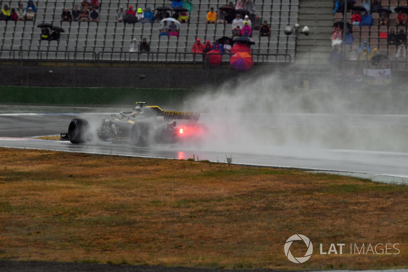 Карлос Сайнс-мол., Renault Sport F1 Team R.S. 18