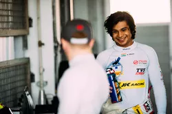 Arjun Maini, Trident