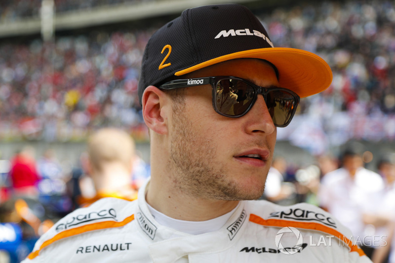 13e Stoffel Vandoorne, McLaren