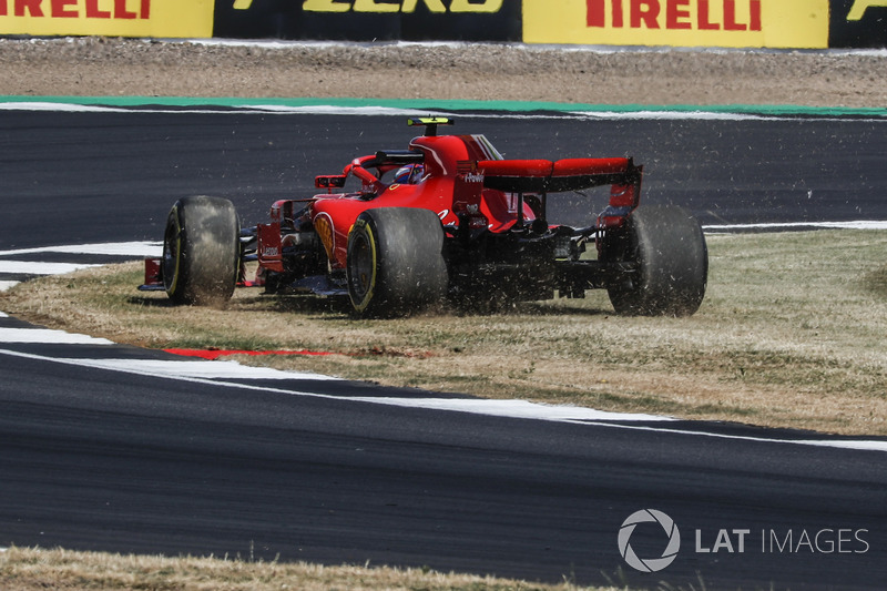 Kimi Raikkonen, Ferrari SF71H se va al pasto