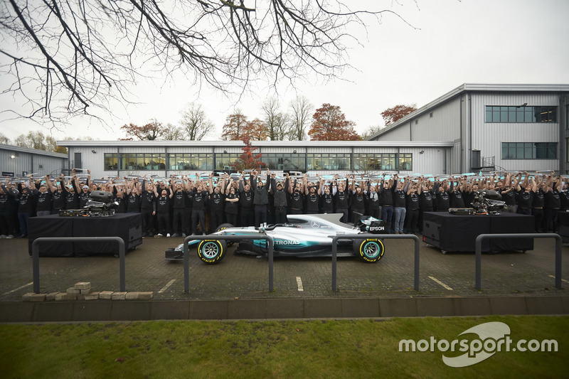 Niki Lauda, voorzitter Mercedes AMG F1, Lewis Hamilton, Mercedes AMG F1, Toto Wolff, directeur Merc