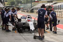 Luca Ghiotto, Williams FW40