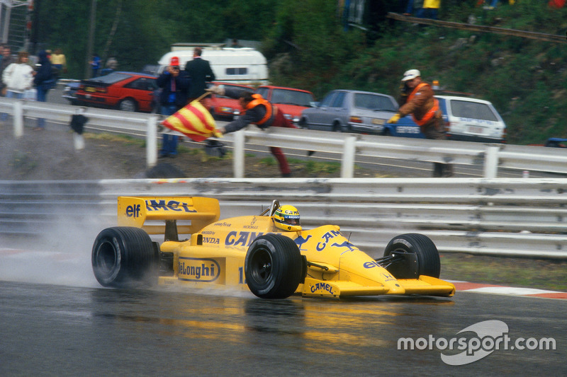 Nigel Mansell vs Ayrton Senna