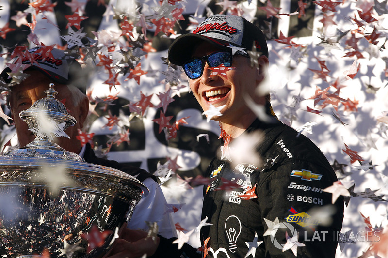 Campeón 2017,  Josef Newgarden, Team Penske Chevrolet celebra