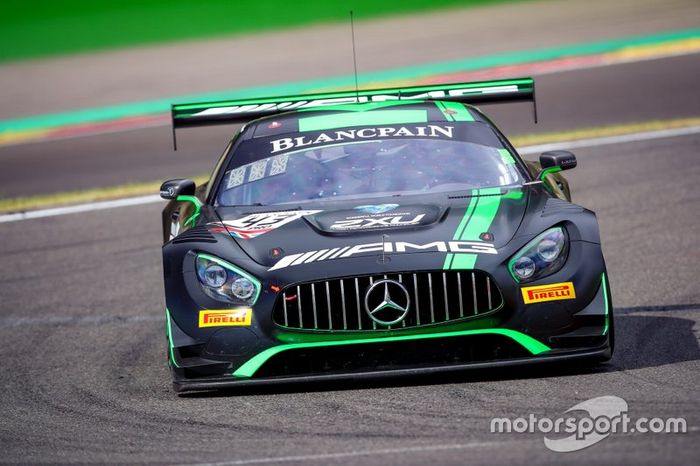 #43 Strakka Racing Mercedes-AMG GT3: Christina Nielsen, Dev Gore, Jack Hawksworth
