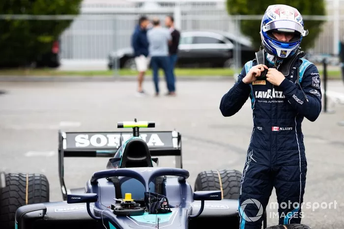 Nicholas Latifi, Dams