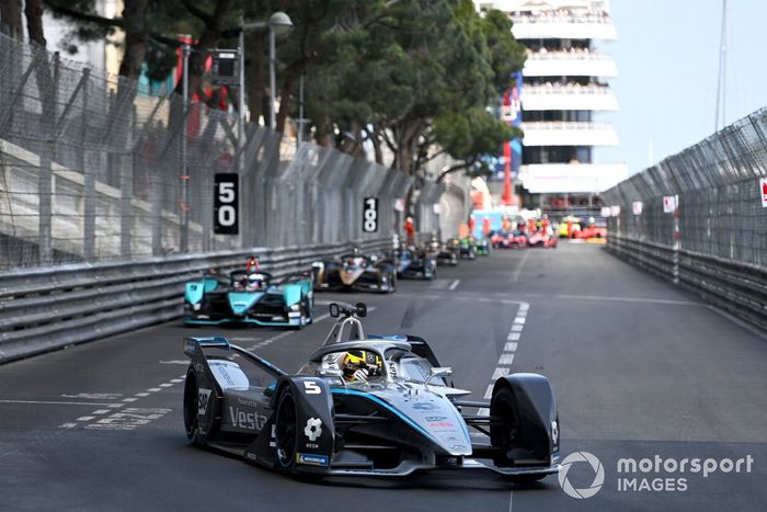 Stoffel Vandoorne, Mercedes-Benz EQ, EQ Silver Arrow 02, Mitch Evans, Jaguar Racing, Jaguar I-TYPE 5