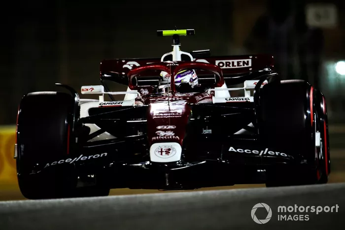 Guanyu Zhou, Alfa Romeo C42