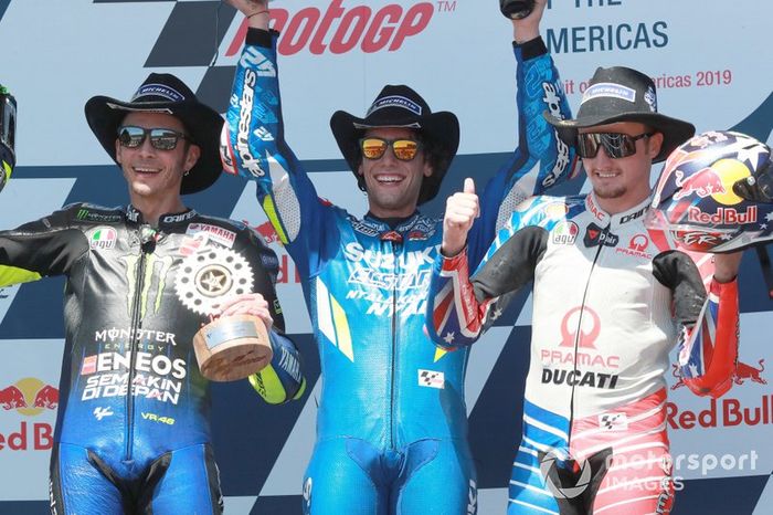Podio: segundo, Valentino Rossi, Yamaha Factory Racing, Ganador, Alex Rins, Team Suzuki MotoGP, tercero, Jack Miller, Pramac Racing