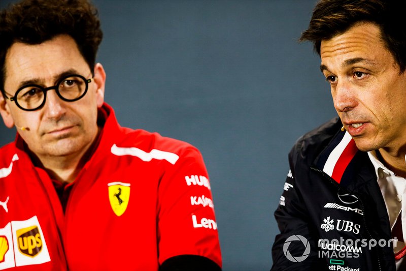 Mattia Binotto, Team Principal Ferrari, Toto Wolff, Executive Director (Business), Mercedes AMG
