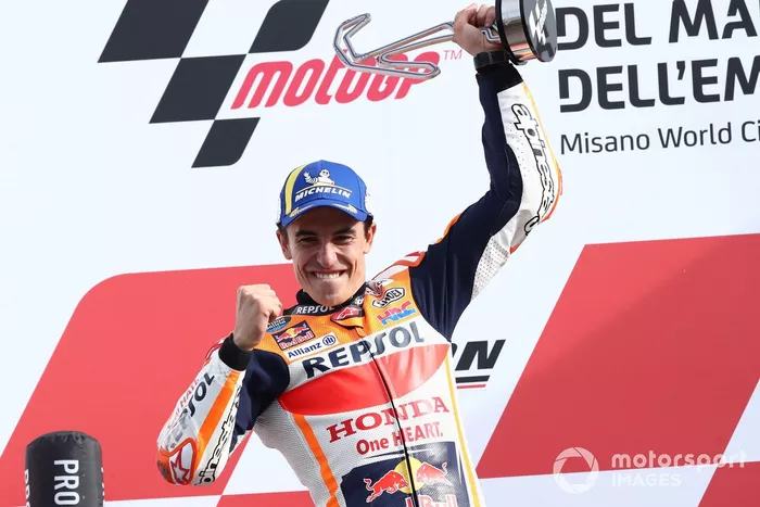 Podio: ganador Marc Márquez, Equipo Repsol Honda