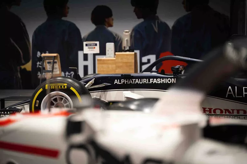 Alpha Tauri AT02 show car and Red Bull RB16B