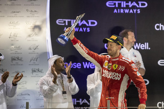Sebastian Vettel, Ferrari sur le podium