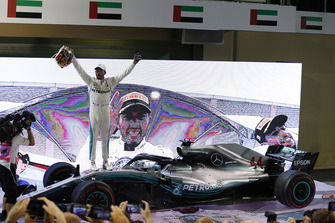 Le vainqueur Lewis Hamilton, Mercedes AMG F1