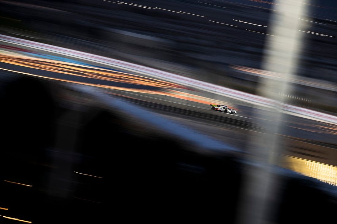 #93 Peugeot Totalenergies Peugeot 9X8: Paul Di Resta, Mikkel Jensen, Jean-Éric Vergne