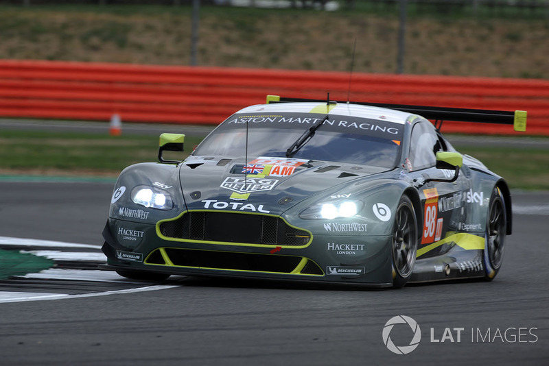 #98 Aston Martin Racing Aston Martin Vantage: Paul Dalla Lana, Pedro Lamy, Mathias Lauda 