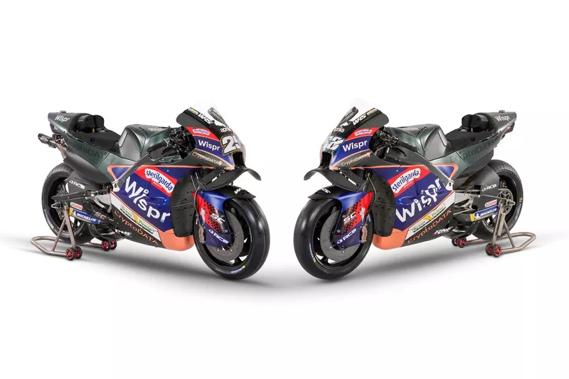 Les motos de l'équipe RNF