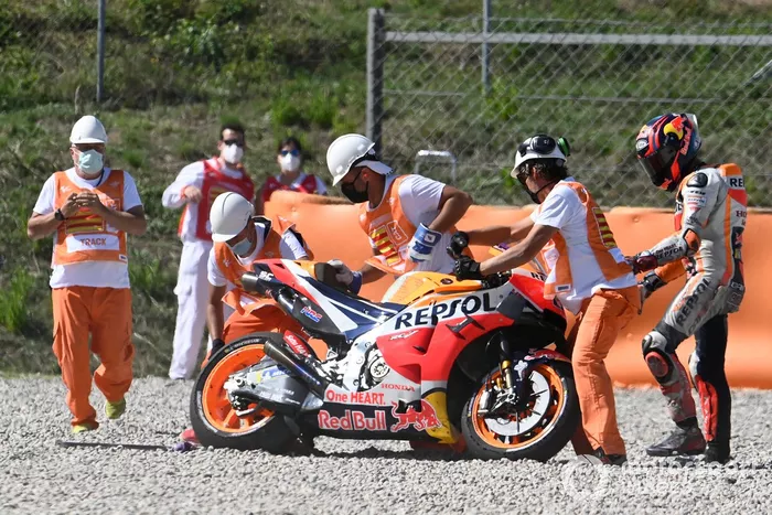 Stefan Bradl, Repsol Honda Team caída