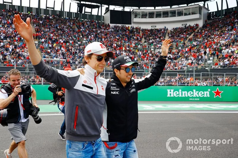Esteban Gutiérrez, Haas F1 Team y Sergio Pérez, Force India