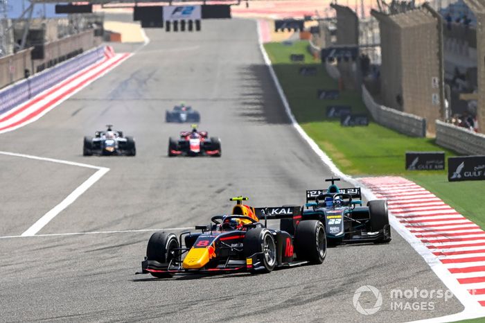 Juri Vips, Hitech Grand Prix y Matteo Nannini, HWA Racelab 