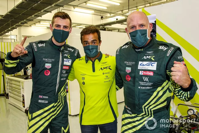 Pole GTE AM: #98 Aston Martin Racing Aston Martin Vantage: Paul Dalla Lana, Pedro Lamy, Ross Gunn