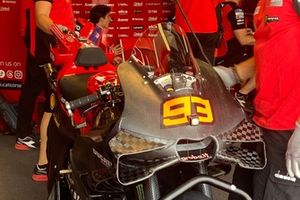 Detalles de la moto del Ducati Team