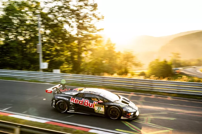 #27 Red Bull Team Abt Lamborghini Huracan GT3 EVO2: Jordan Pepper, Mirko Bortolotti, Daniel Juncadella