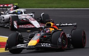 Max Verstappen, Red Bull Racing, Oliver Bearman, Haas F1 Team