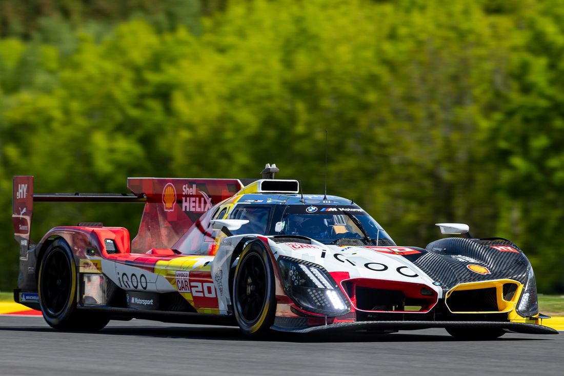 #20 BMW M Team WRT - BMW M Hybrid V8: Robin Frijns, René Rast