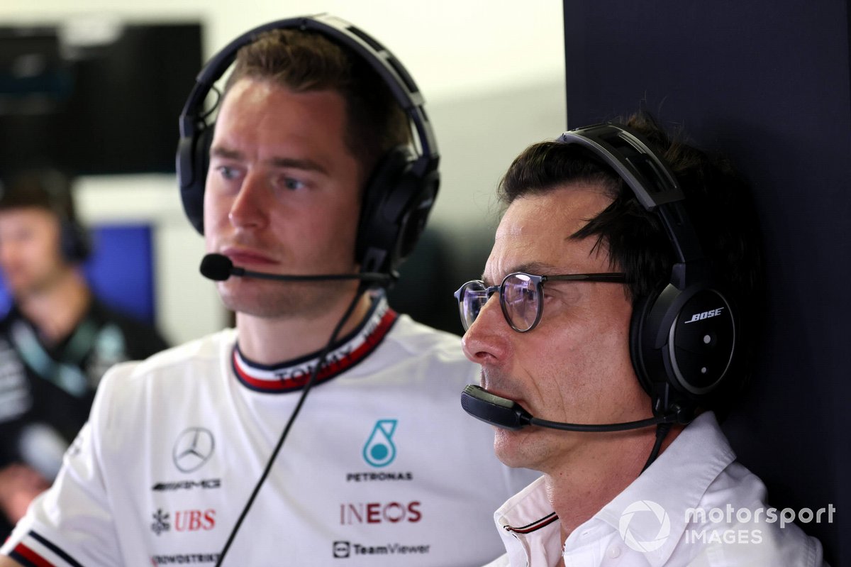 Toto Wolff, Team Principal and CEO, Mercedes AMG, with Stoffel Vandoorne, Reserve Driver, Mercedes AMG